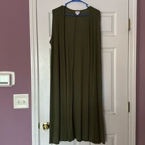 Full length LuLaRoe vest - olive green